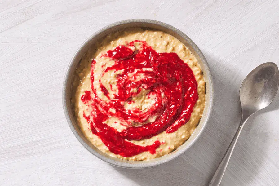 Peanut Butter & Jelly Oats