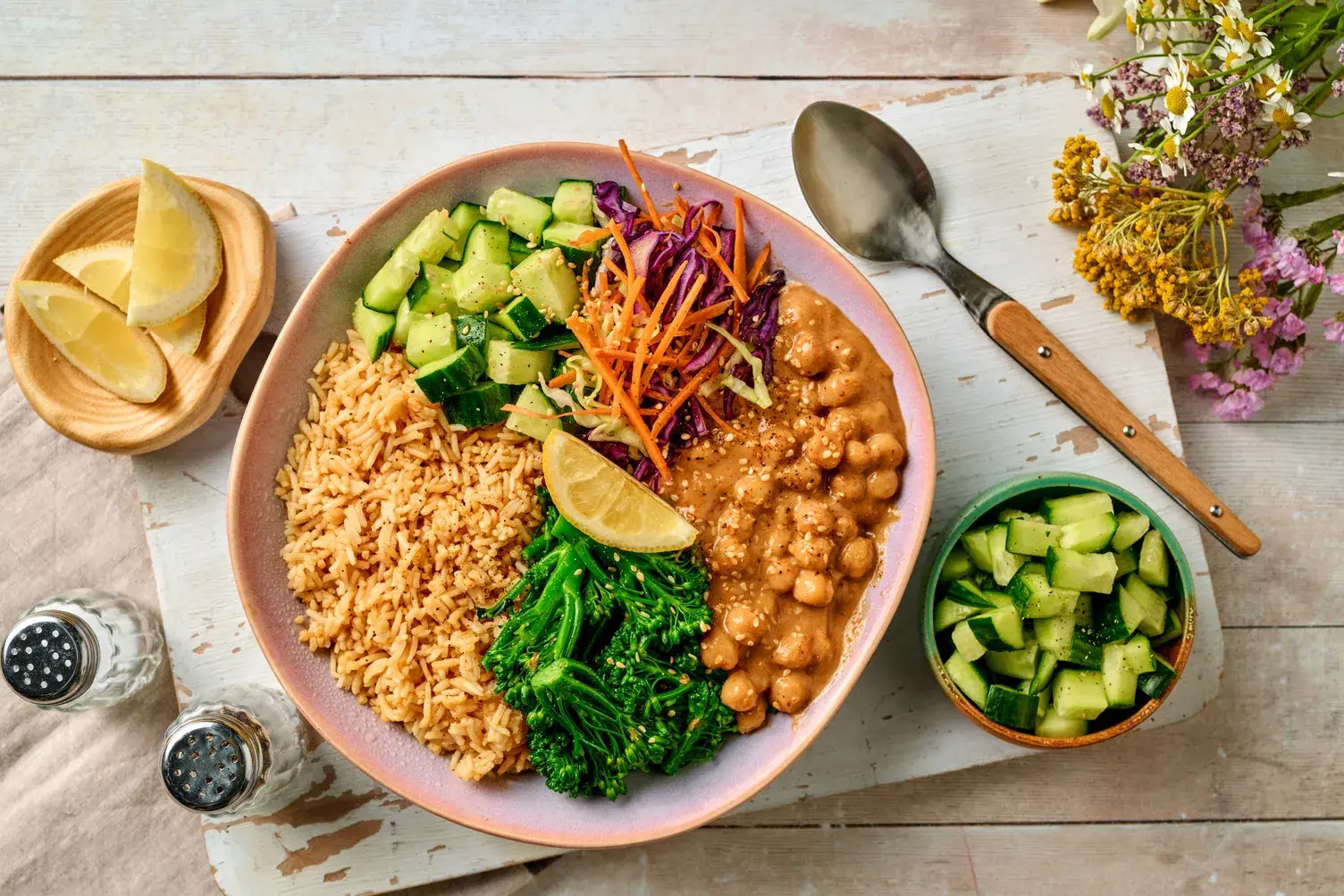 Miso Satay Chickpea Bowl