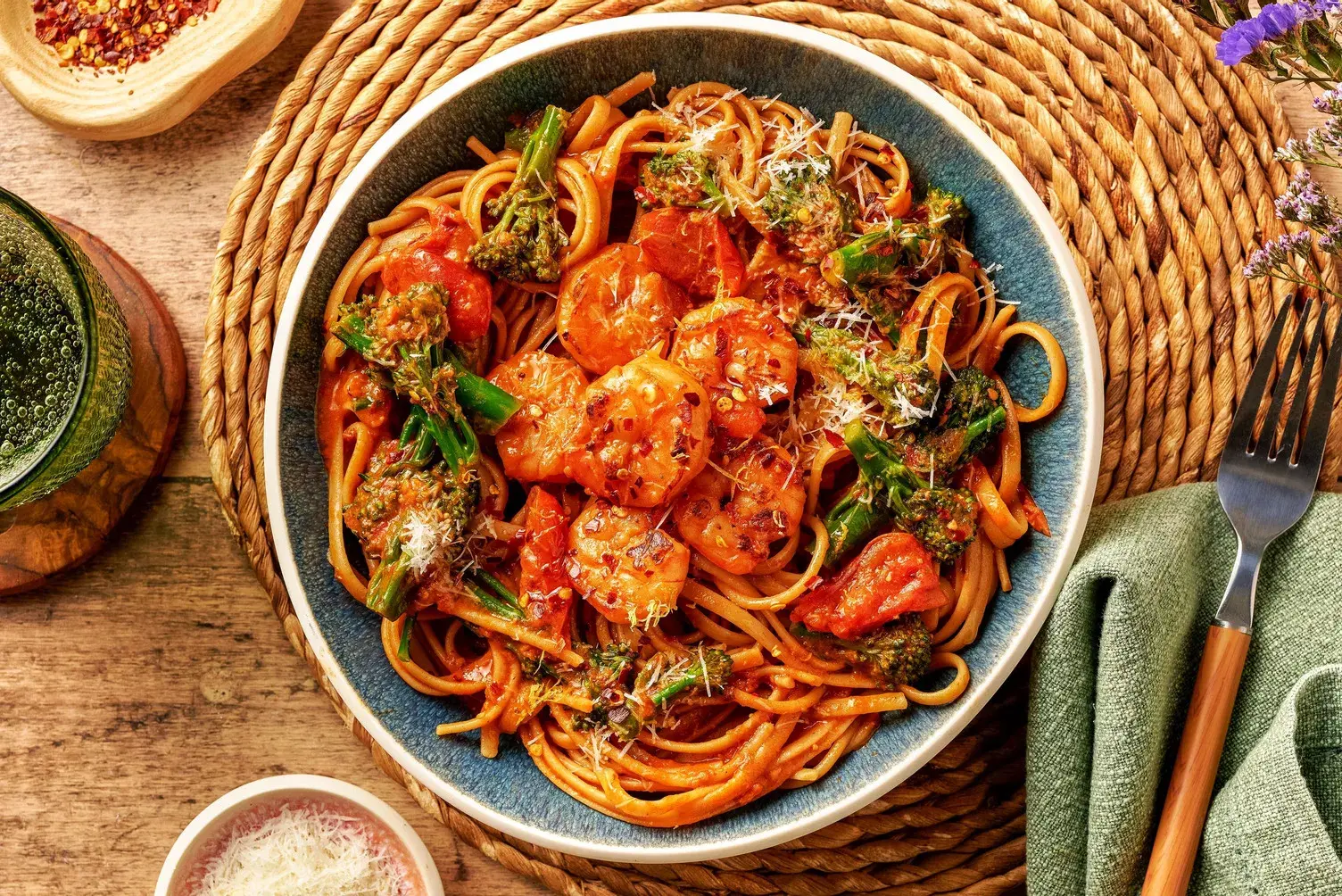 Buttery Lemon Garlic King Prawn Linguine