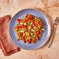Chicken & Vegetable Wholewheat Hoisin Noodles