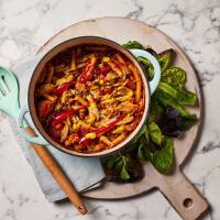 One Pot Pork & Beef 'Cheeseburger' Macaroni
